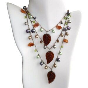 VINTAGE Czech Pressed Art Glass and faux pearl beaded necklace